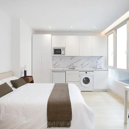 Aparthotel Urbil Puente Colgante