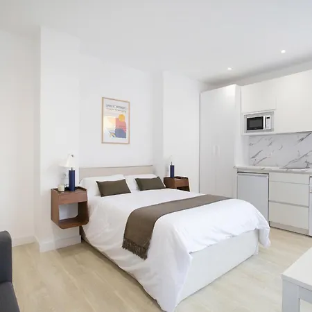Aparthotel Urbil Puente Colgante