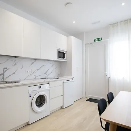 Aparthotel Urbil Puente Colgante Portugalete